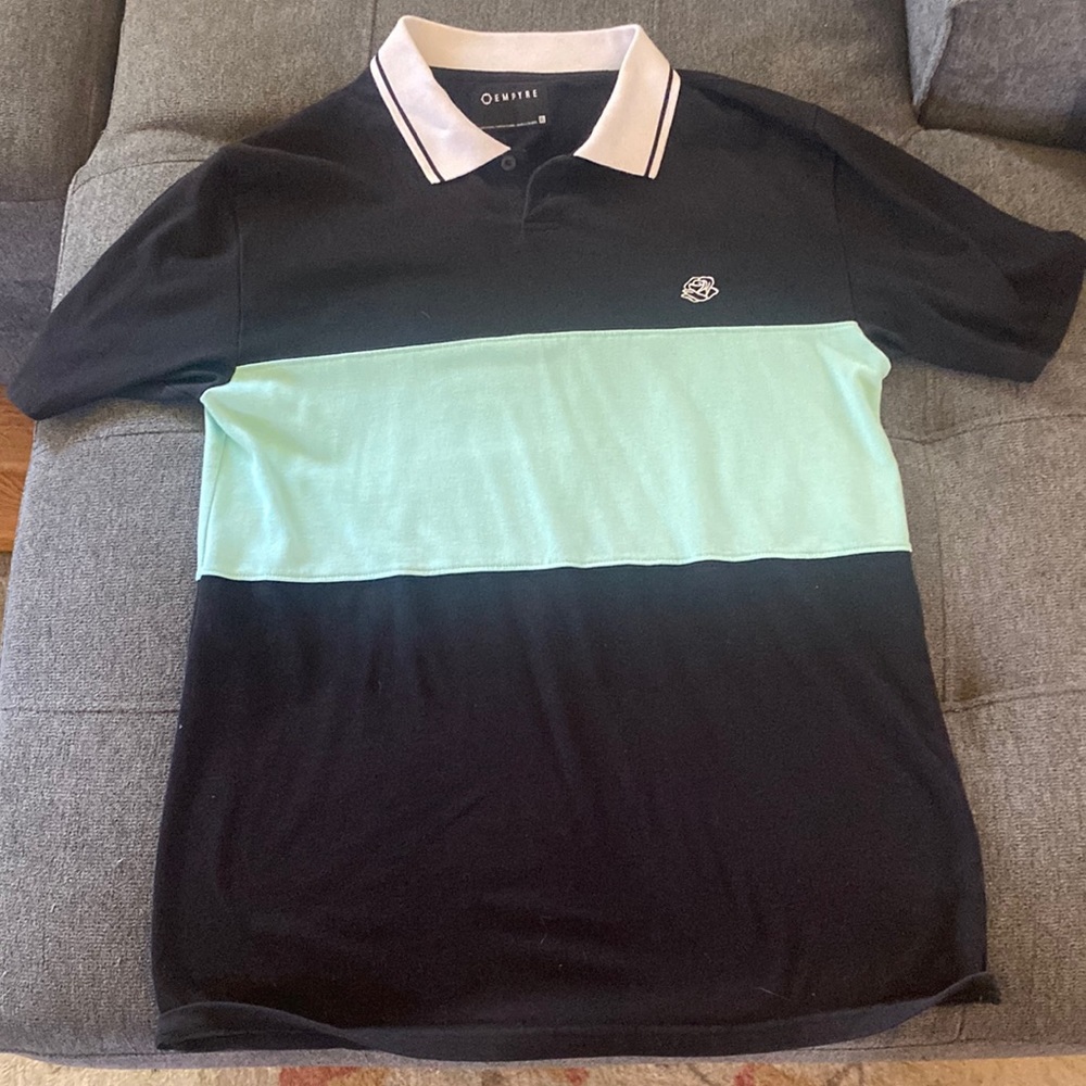 XL empire collared shirt, bottom button missing. Good condition.